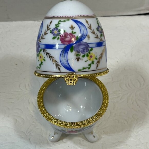 VTG Hand Painted Faberge Style Floral Porcelain Egg Shaped Hinged Jewelry Box - Picture 6 of 16